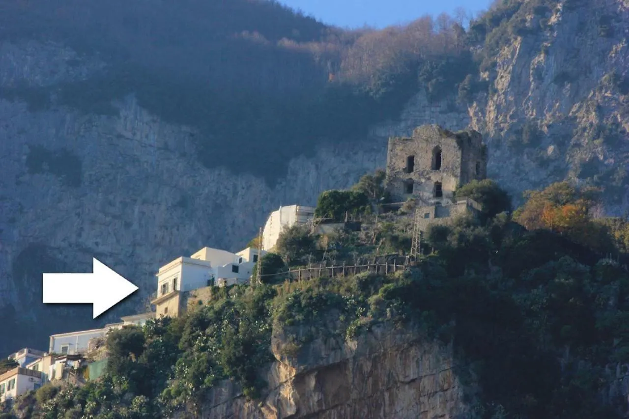 The Guardian Of Amalfi Villa 0*,